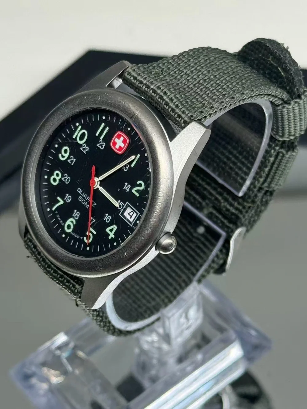 Vintage Wenger Swiss Military Marlboro Men’s Watch Date 37mm New Battery Runs